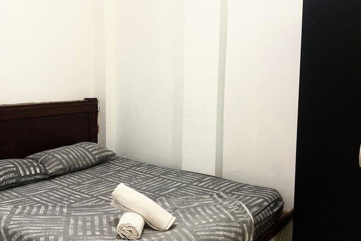 Room 11 of 46
