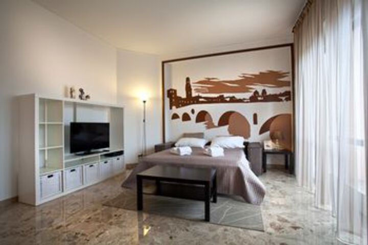 Room 16 of 31