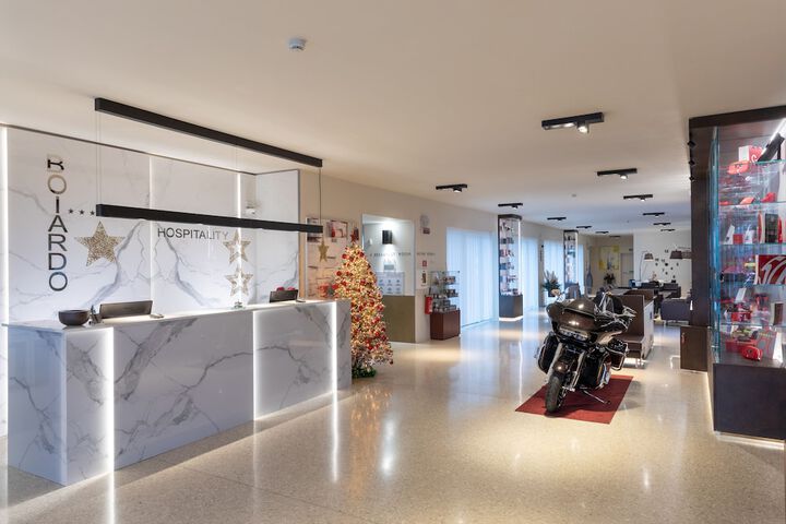 Hotel Interior 11 of 48