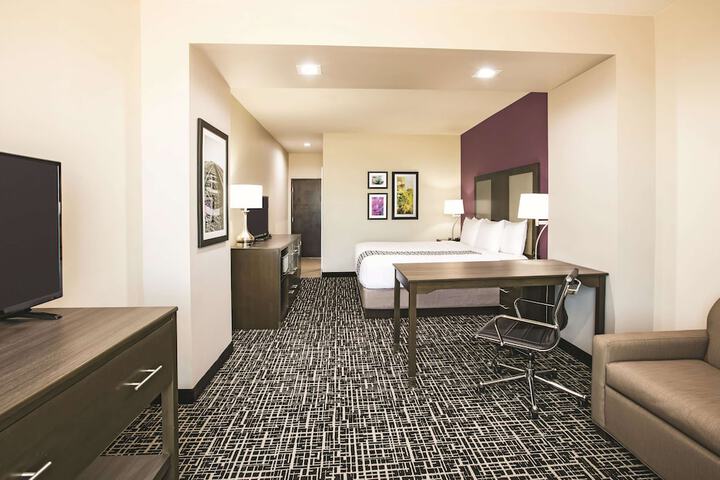 Room 11 of 47