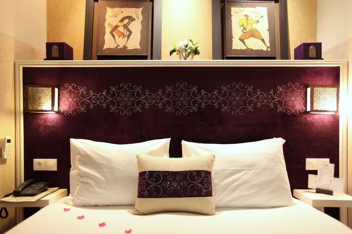 Room amenity