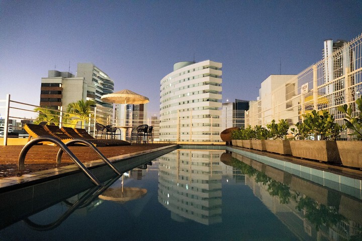 Pool 39 of 75