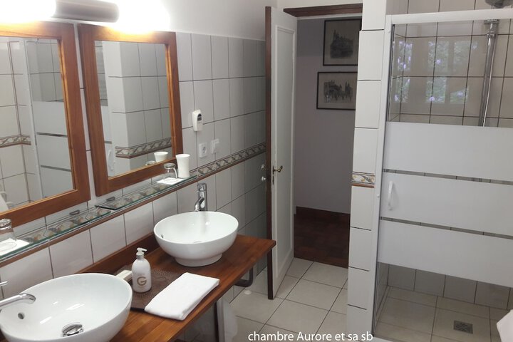 Room 30 of 55