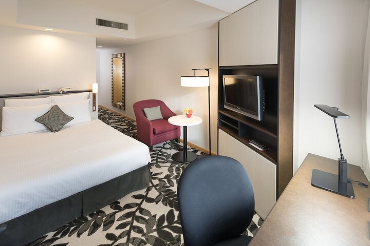 Room 15 of 148