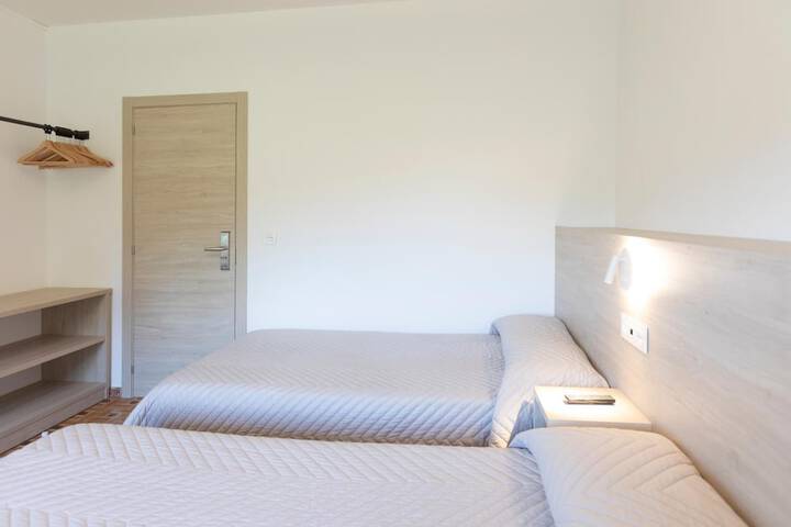 Room 9 of 61