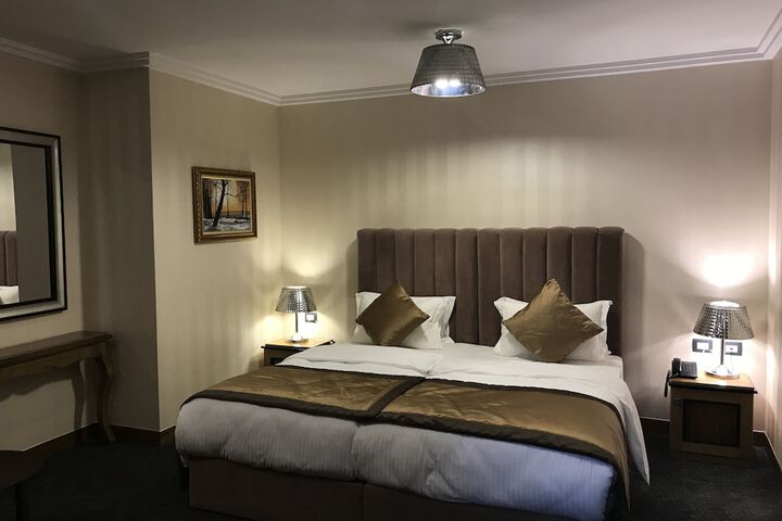 Room 20 of 60