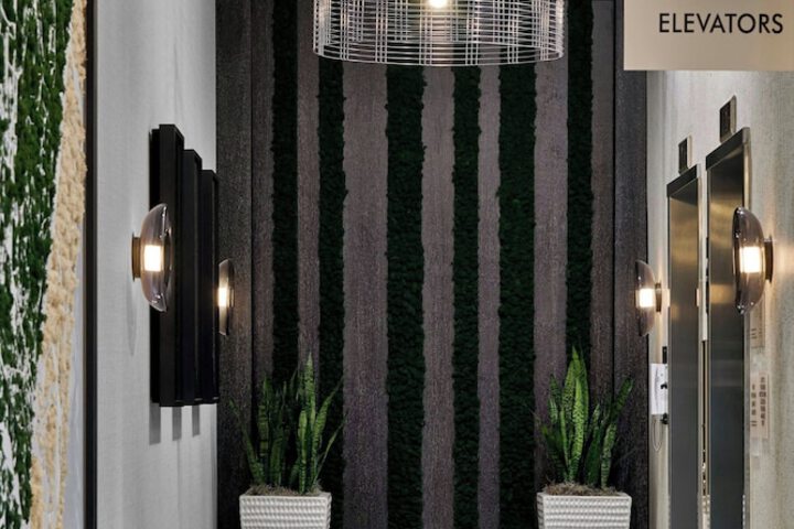 Hotel Interior 10 of 74
