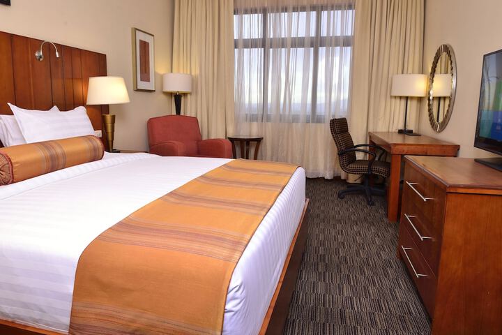 Room 44 of 168