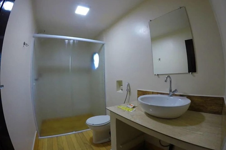Room 34 of 81