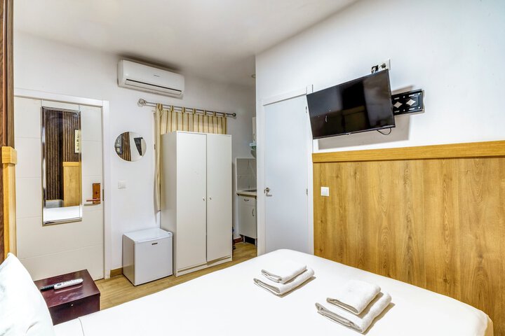 Room 29 of 81