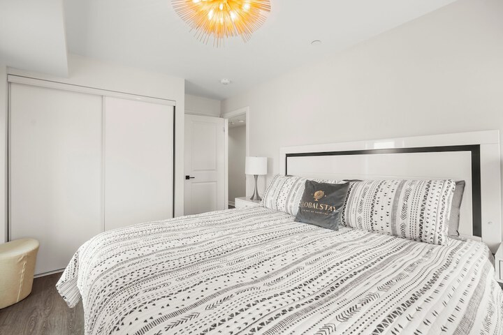 Room 2 of 21