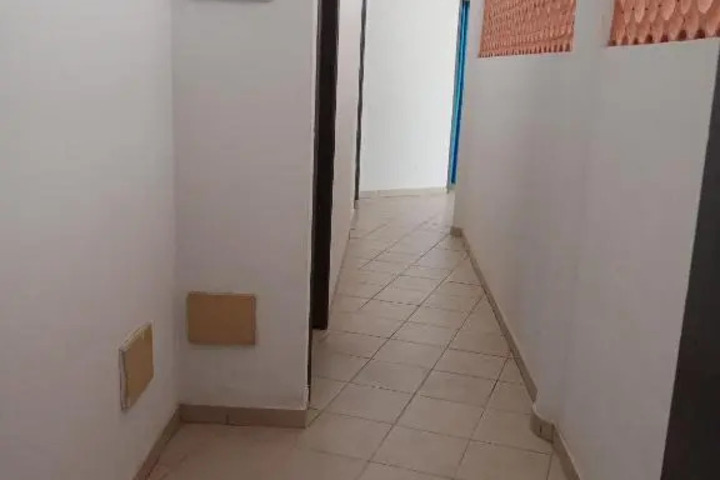 Room 8 of 11