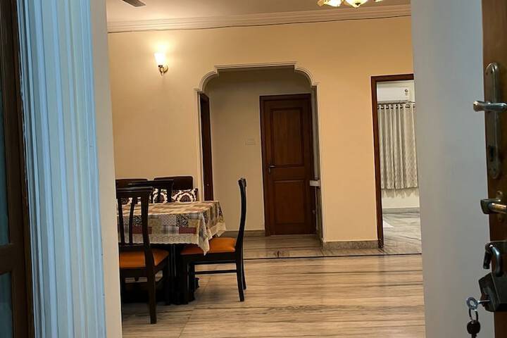 Room 9 of 22