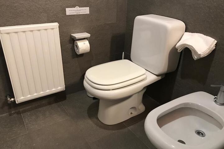 Room 16 of 58