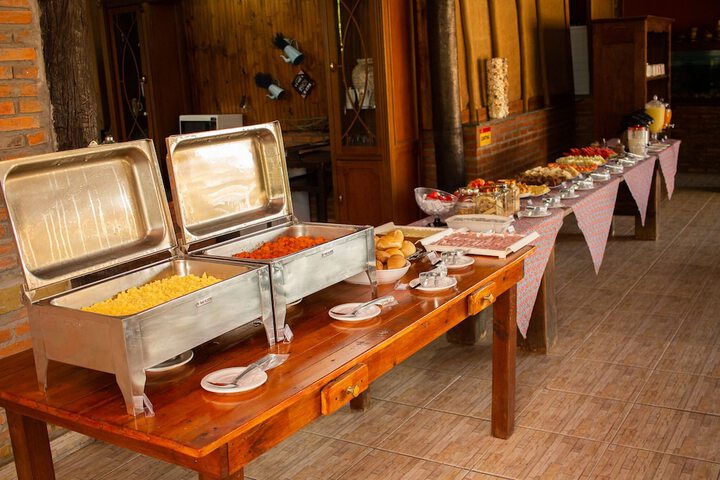 Dining 63 of 98