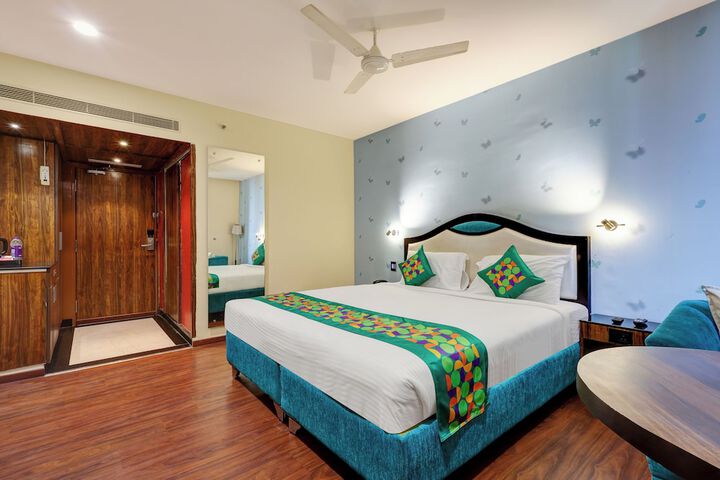 Room 21 of 50