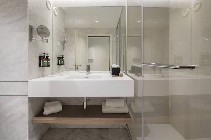 Clean Restrooms