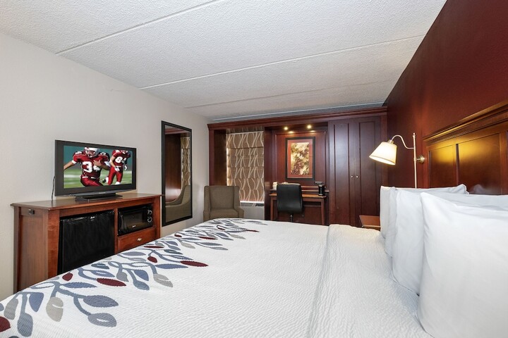 Standard | King Bed (12 of 13)