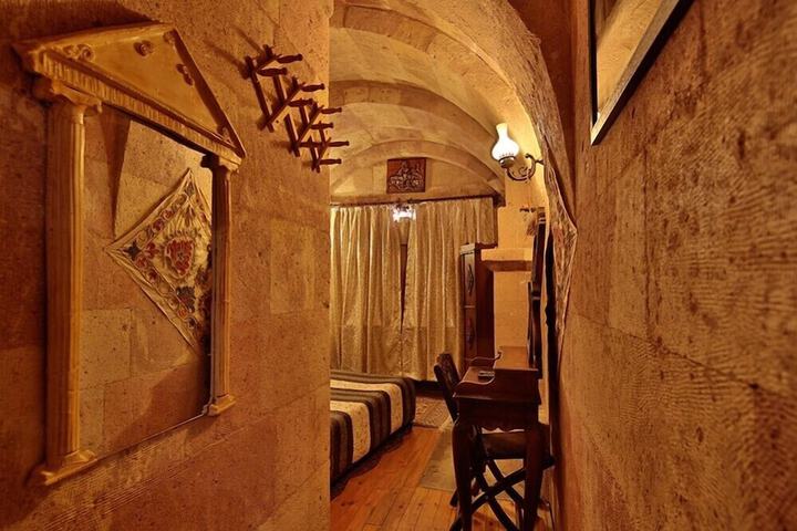 Room 70 of 130