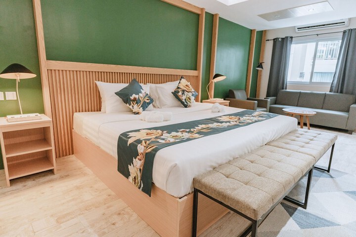 Room 14 of 72