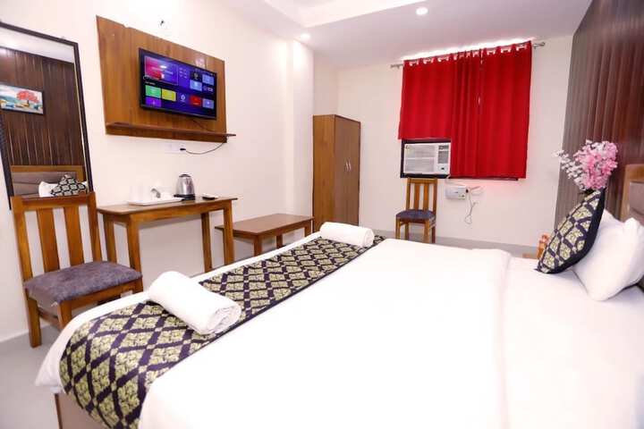 Room 7 of 23