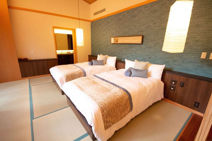 Room 32 of 103