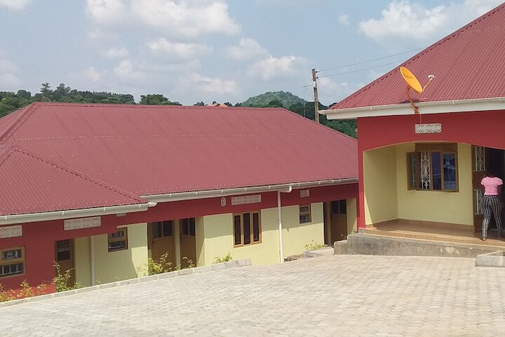 Hoima Breeze Hotel