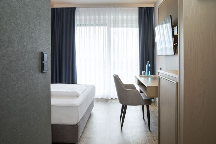 Room 46 of 88