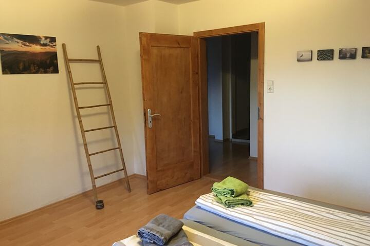 Room 16 of 48
