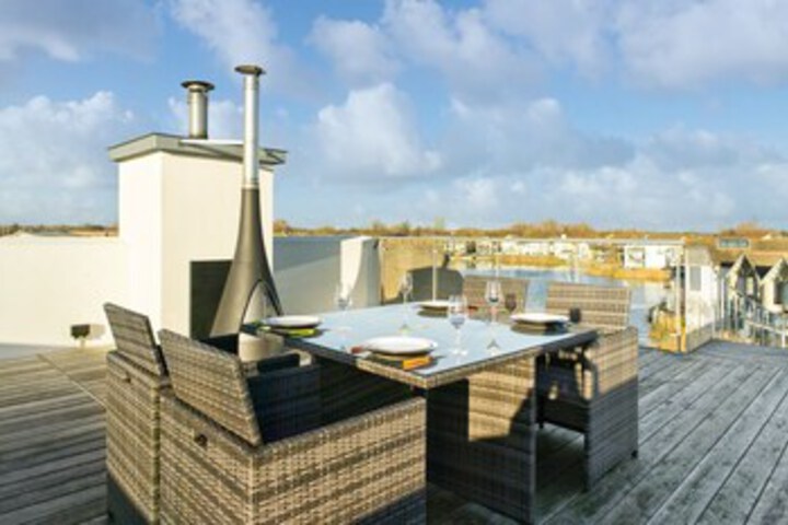 Terrace/Patio 13 of 13