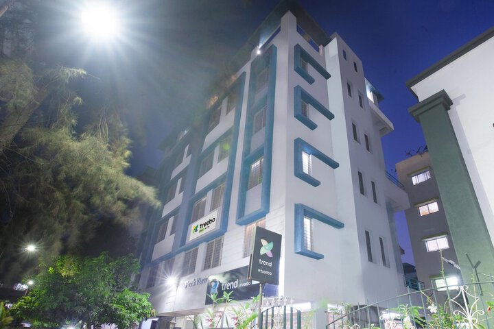 Hotel 43 of 44