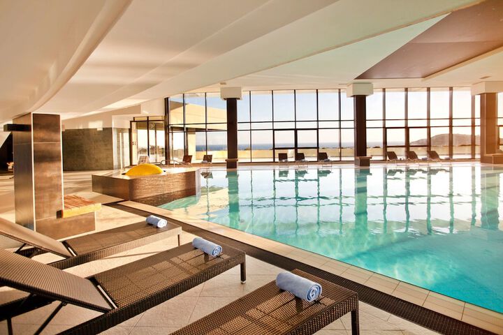 Pool 40 of 75