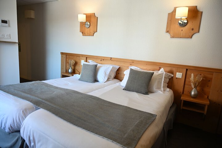 Room 10 of 67