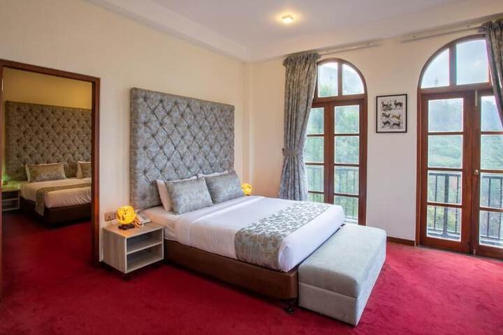 Room 42 of 85