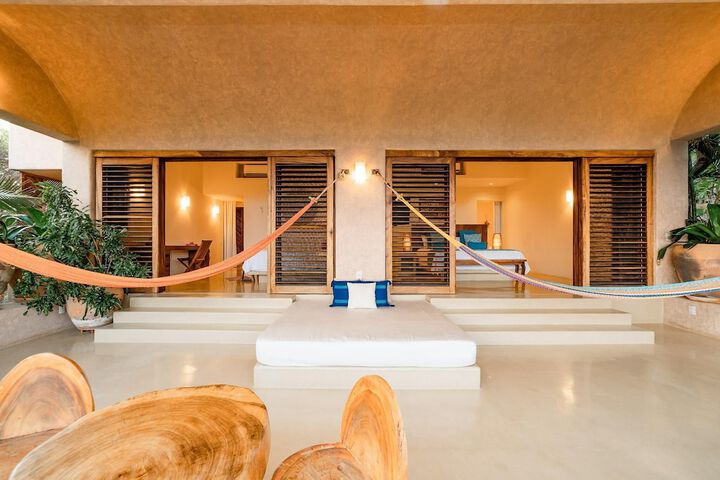 Property Grounds 32 of 39