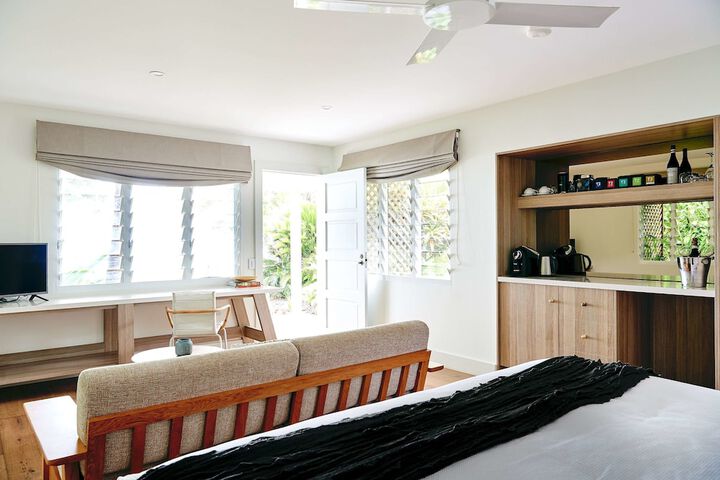 Room 5 of 56