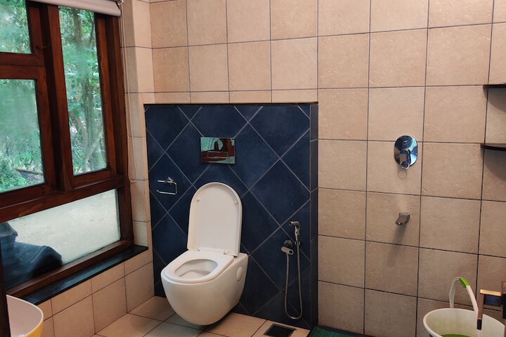 Room 46 of 69