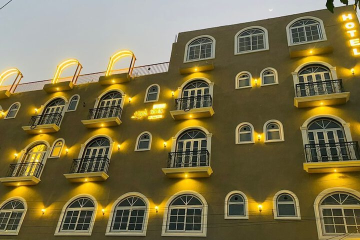 Photo of Hotel Hari leela fort view palace
