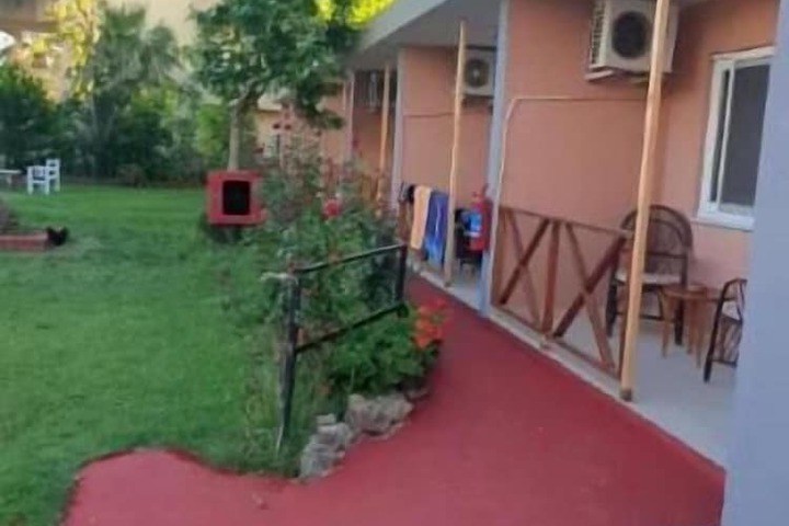 Property Grounds 24 of 33