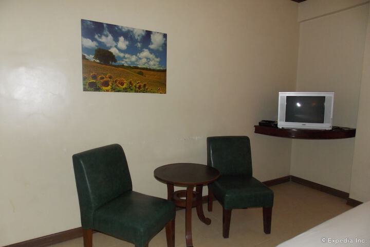 Room 16 of 29