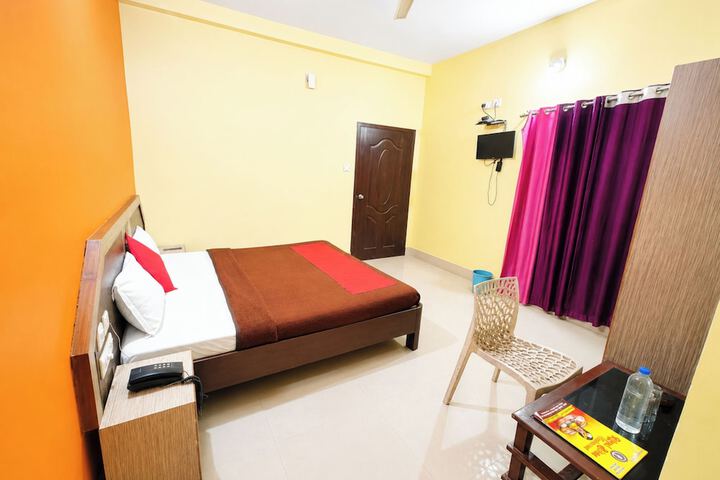 Room 3 of 15