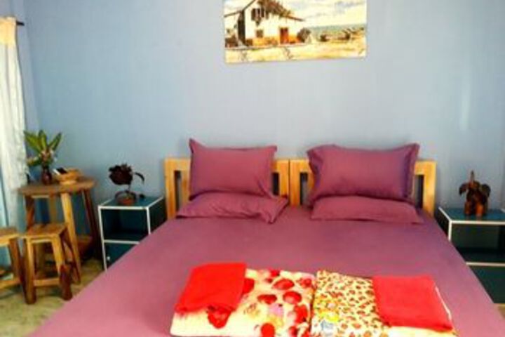 Room 50 of 106