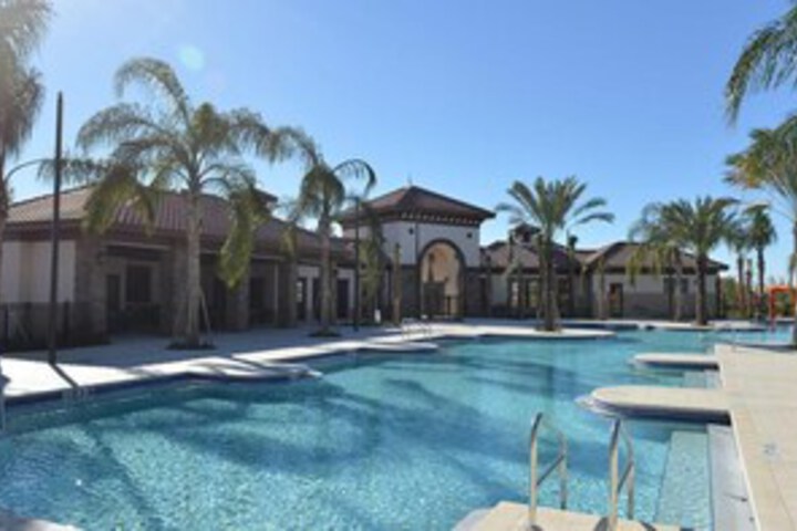 Pool 12 of 21