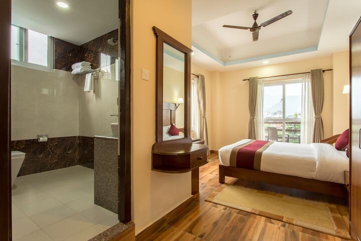 Room 15 of 51