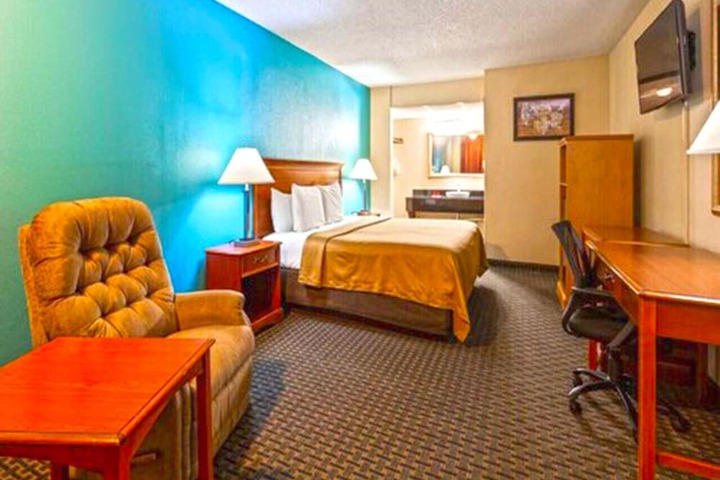 Room 4 of 21