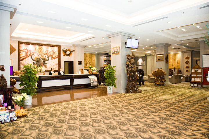 Hai Ba Trung Hotel
