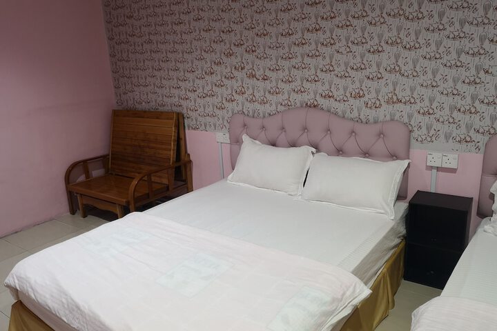 Room 15 of 52