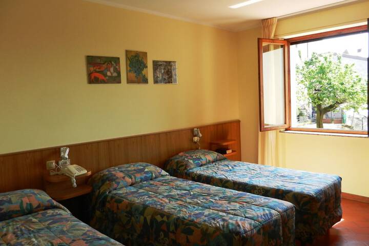 Room 14 of 62