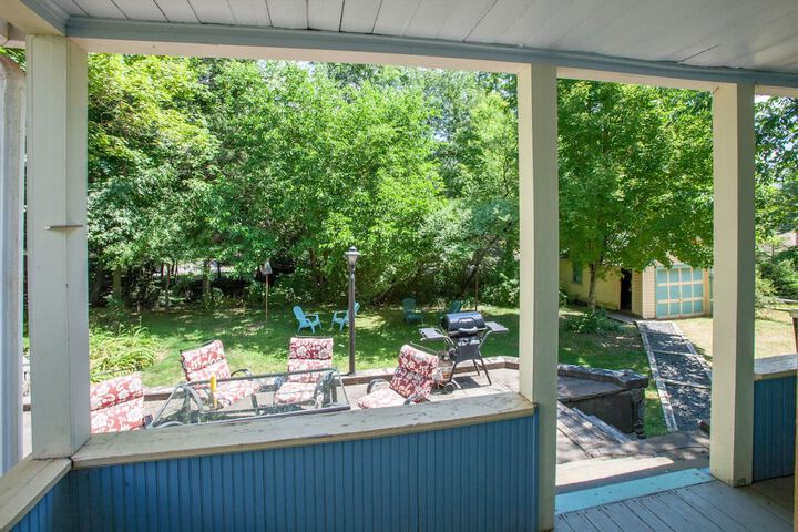 Terrace/Patio 90 of 100