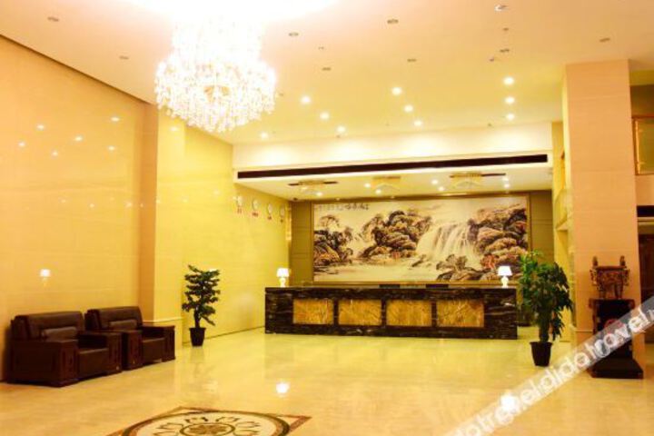 Hotel Interior 11 of 31